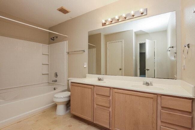 Building Photo - 75284 Cisco Valley Dr