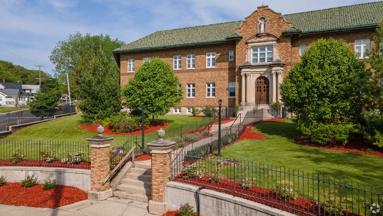 Villa Maria Retirement Community Apartments Grand Rapids, MI