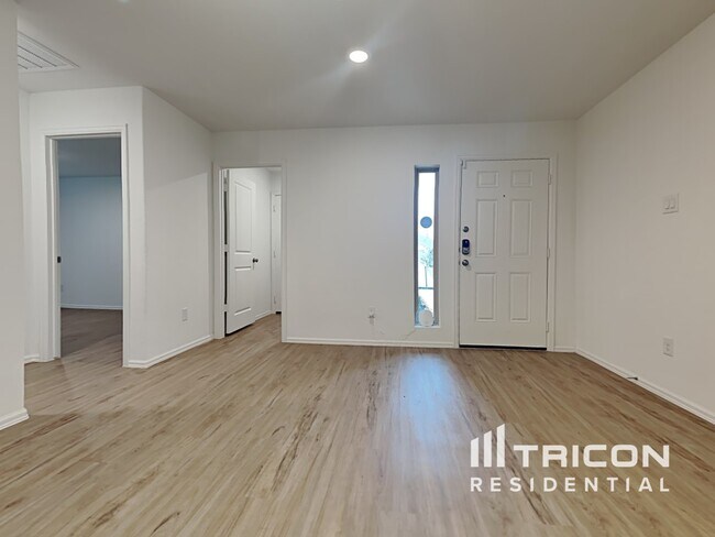 Building Photo - 27011 Euphonia Green Lane Katy TX