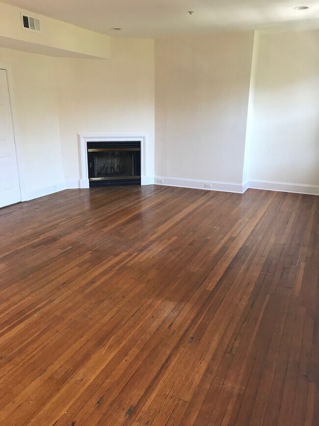 Fireplace - 1847 Kalorama Rd NW
