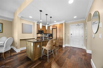 Building Photo - 9123 Strada Pl