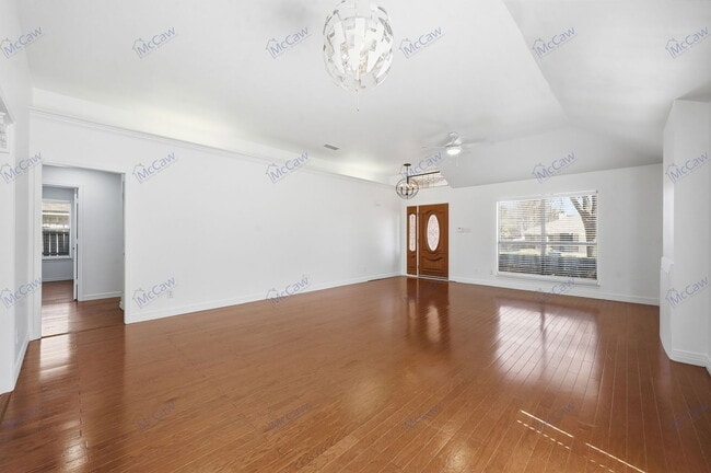 Building Photo - 468 Caviness Dr