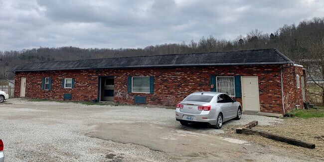 Building Photo - 4261 US-60