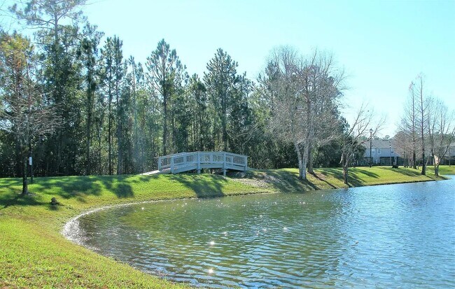 Foto del edificio - 5905 Rocky Mount Dr