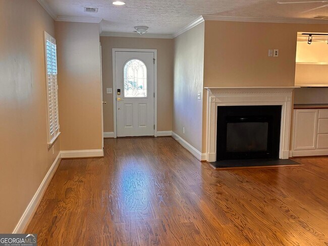 Foto del edificio - 120 Cedar Bay Cir