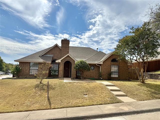 Foto principal - 532 Bob White St