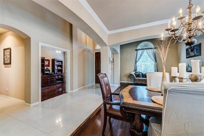 Foto del edificio - 3425 Courtney Dr
