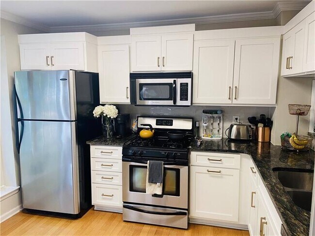 Foto del edificio - 4349 Ivy Glen Ct SE