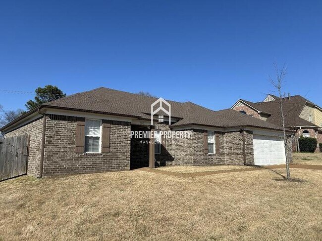 Building Photo - 740 Birthstone Ave