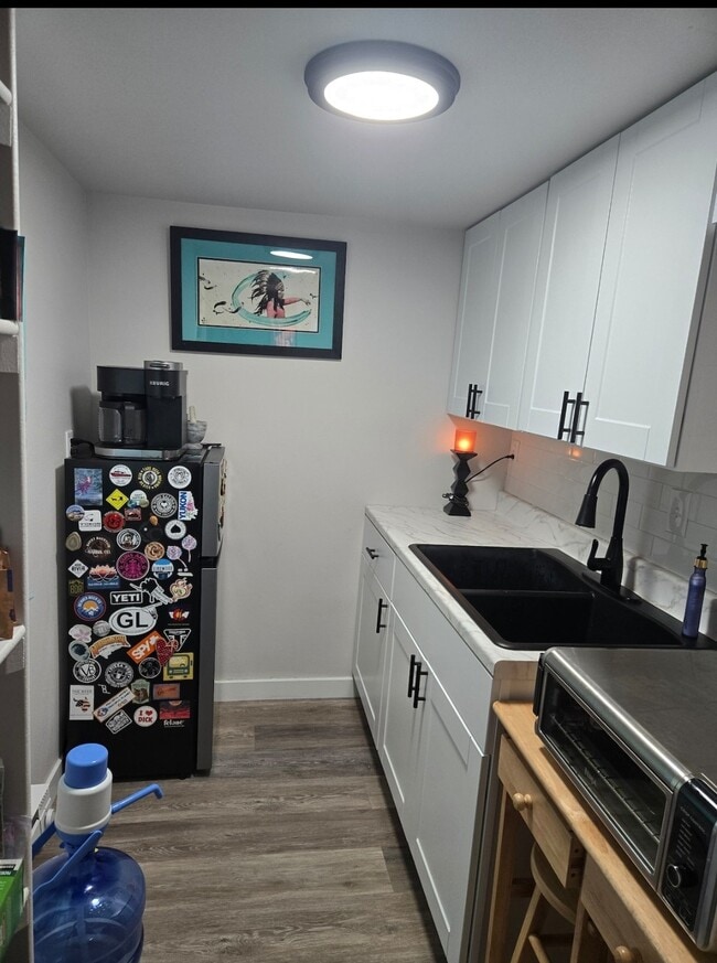 Foto del edificio - 2535 E 11th St