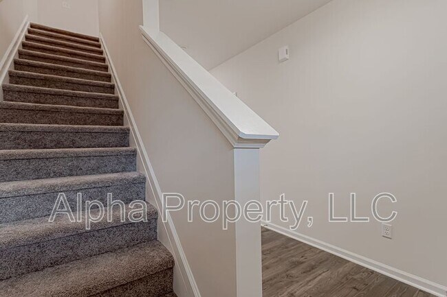 Foto del edificio - 25 Apricot Ln