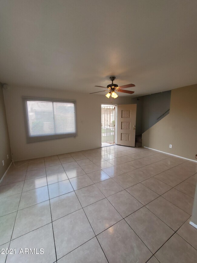 Foto del edificio - 14217 N 54th Dr