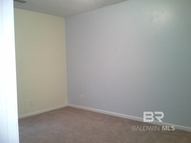 Foto del edificio - 1129 Sloane Cove
