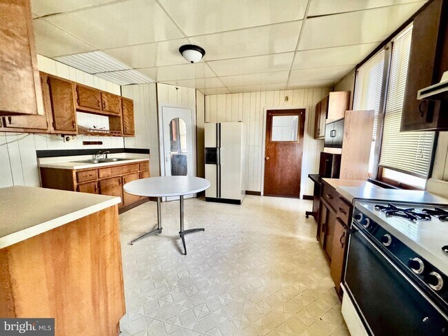 Foto del edificio - 632 Columbia Ave