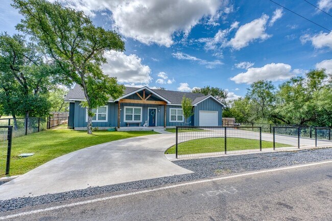 Foto del edificio - 1304 Prairie Creek Dr