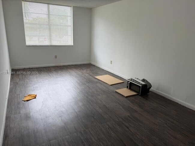 Photo - 492 NW 165th St Apartment