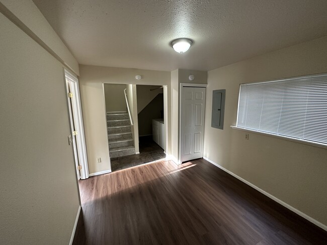 Large open space between lower bedrooms. Good for office space. - 1631 23rd Ave