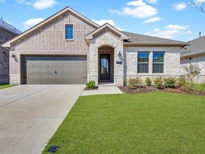 Building Photo - 752 Waterhouse Lk Dr