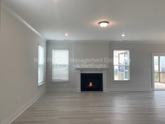 Foto del edificio - 150 Steppe Wy