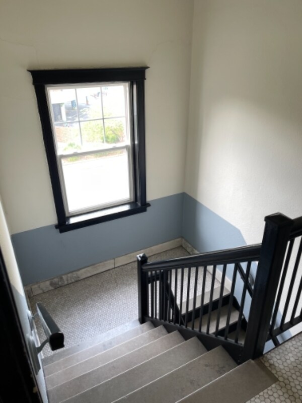 Foto del edificio - 6310 Northwood Ave