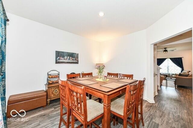 Building Photo - 5801 Teak Lane