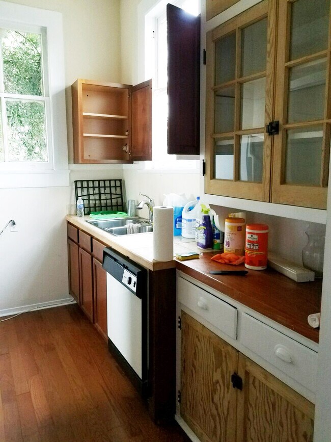 Foto del edificio - 7817 Birch St