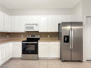 Building Photo - 9729 Heatherstone River Ct