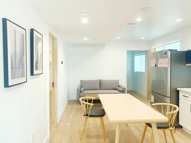 Foto del edificio - 3748 Dalton Ave