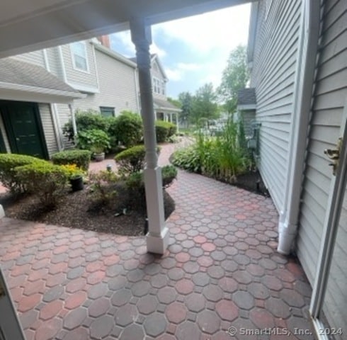 Building Photo - 285 Mayfield Dr