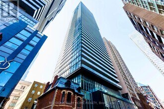 Building Photo - 15-1415 Grenville St