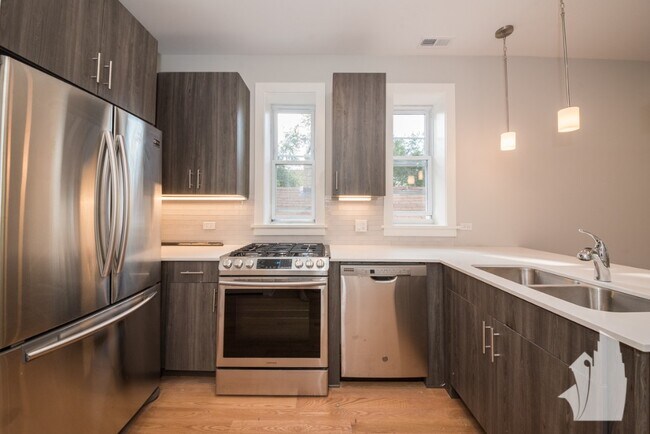 Foto del edificio - 1850 W Dickens Ave