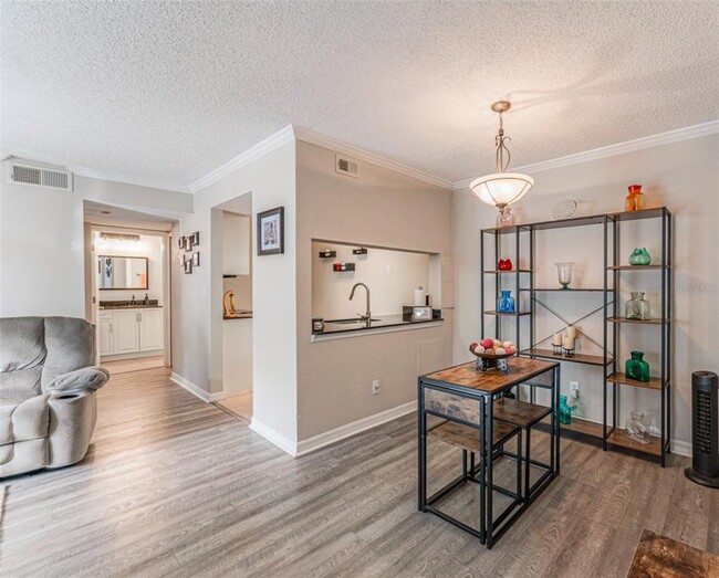 Building Photo - 3300 Haviland Ct