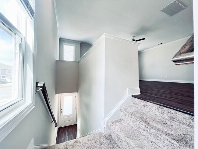 Foto del edificio - 5220 Stream Stone Way