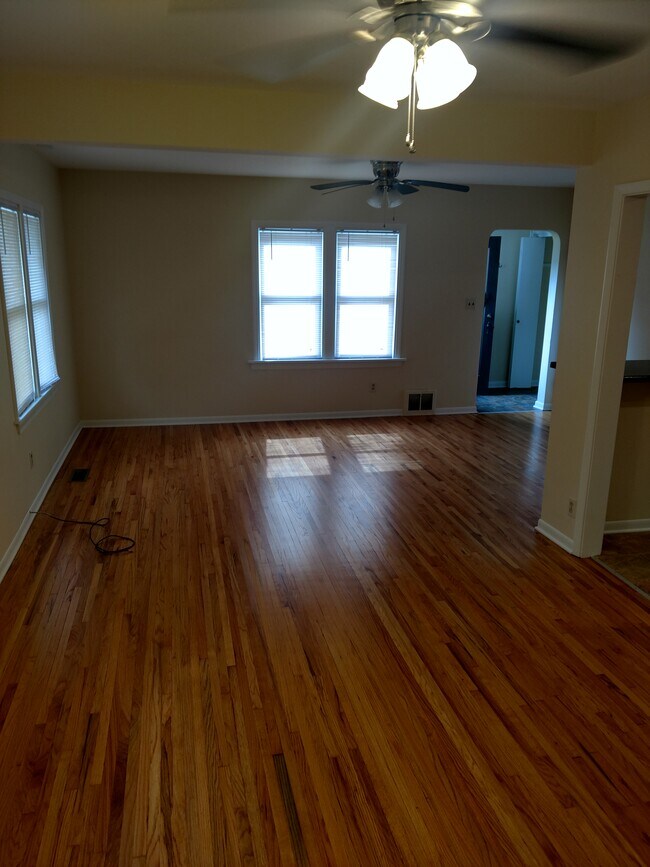 Foto del edificio - 505 10th Ave NW