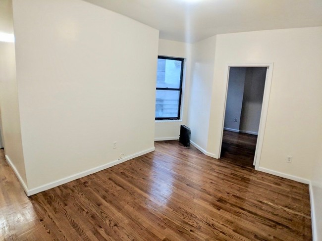 Floorplan - 2224 Amsterdam Ave