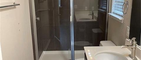 Foto del edificio - 303 Eagle Brook Ln