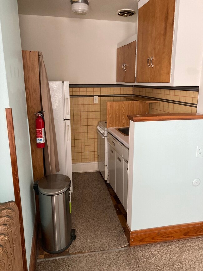 Building Photo - 2114 Wyoming St