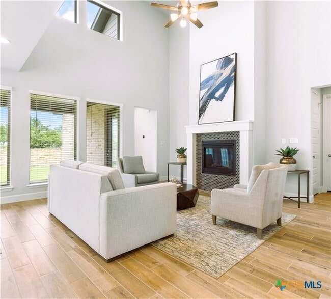 Building Photo - 1208 Glen Heather Dr