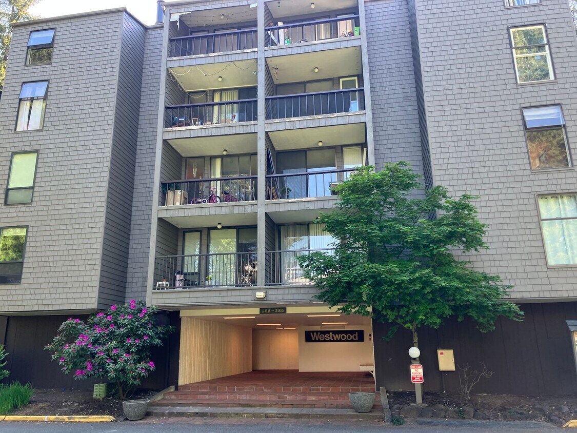 Foto principal - Fully Renovated Redmond 1 Bedroom
