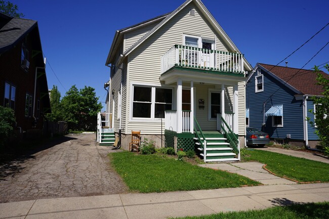 Foto del edificio - 142 S Marquette St