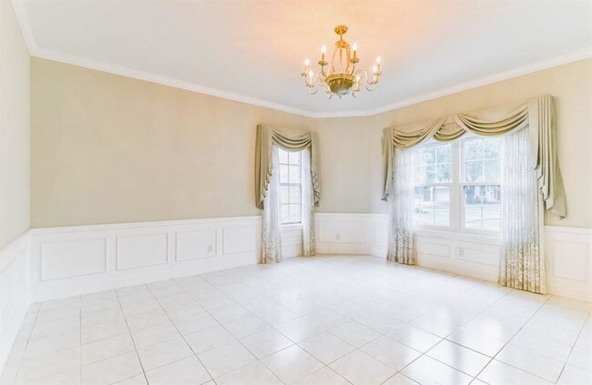 Foto del edificio - 5209 Grand Lake St