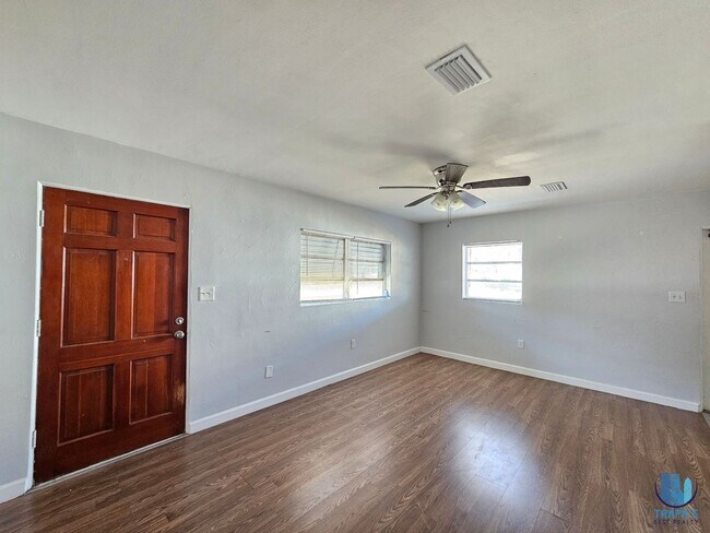 Building Photo - DECATUR#3219