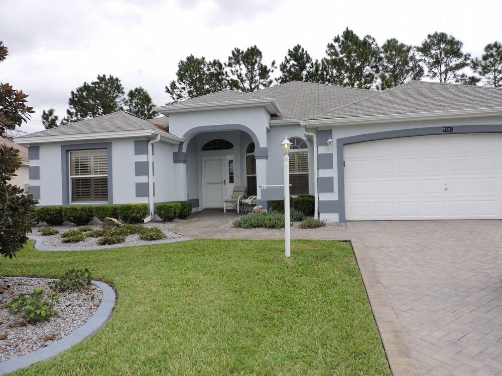 Primary Photo - 3/2 Designer home with a Golf Cart