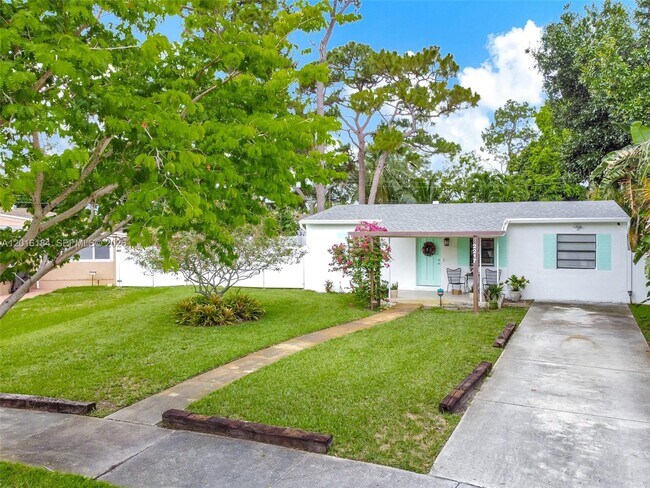 Foto del edificio - 2217 SW 1st Ct