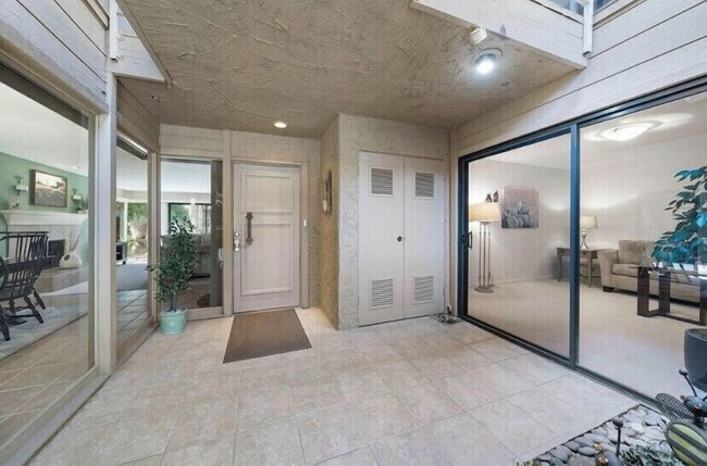 Foto del edificio - 46568 Arapahoe Dr