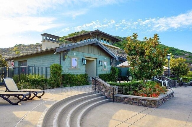 Building Photo - 3395 Campo Azul Ct