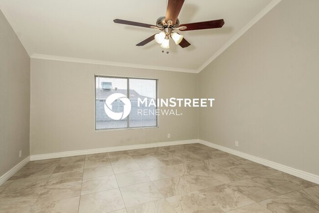 Building Photo - 9601 N 55th Dr