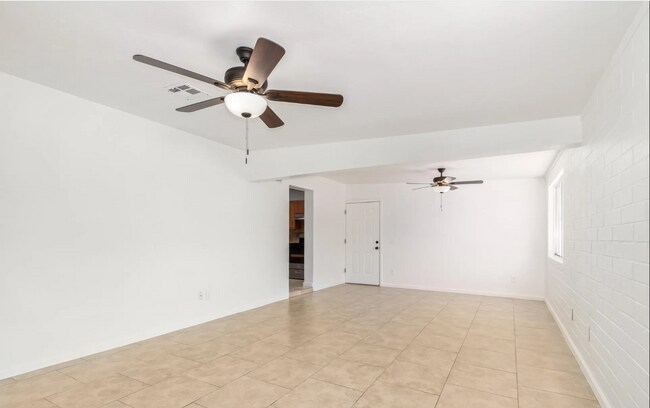 Foto del edificio - 4319 S 15th Ave