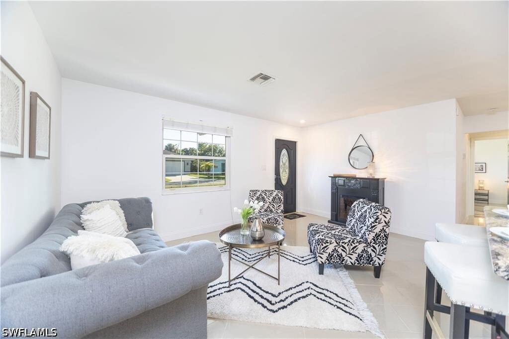 Foto del edificio - 4584 San Antonio Ln