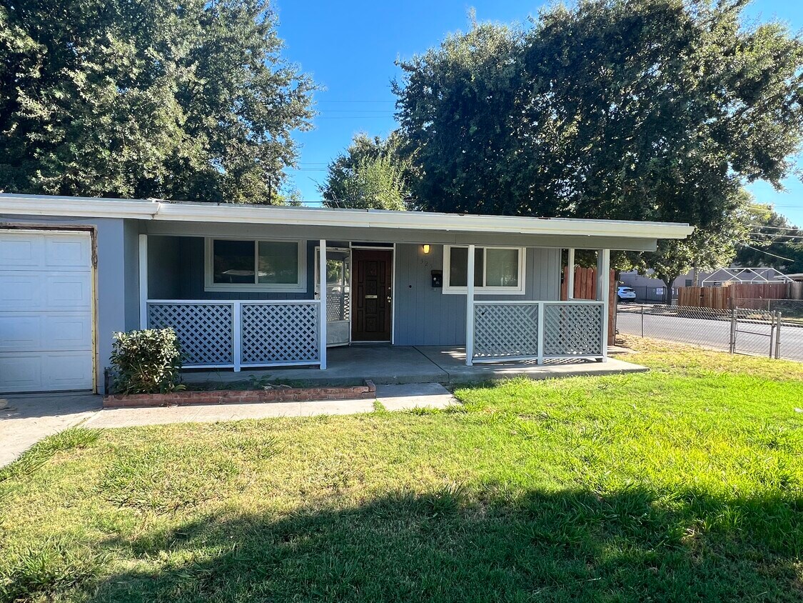 1325 Hobson Ave, West Sacramento, CA 95605 House Rental in West